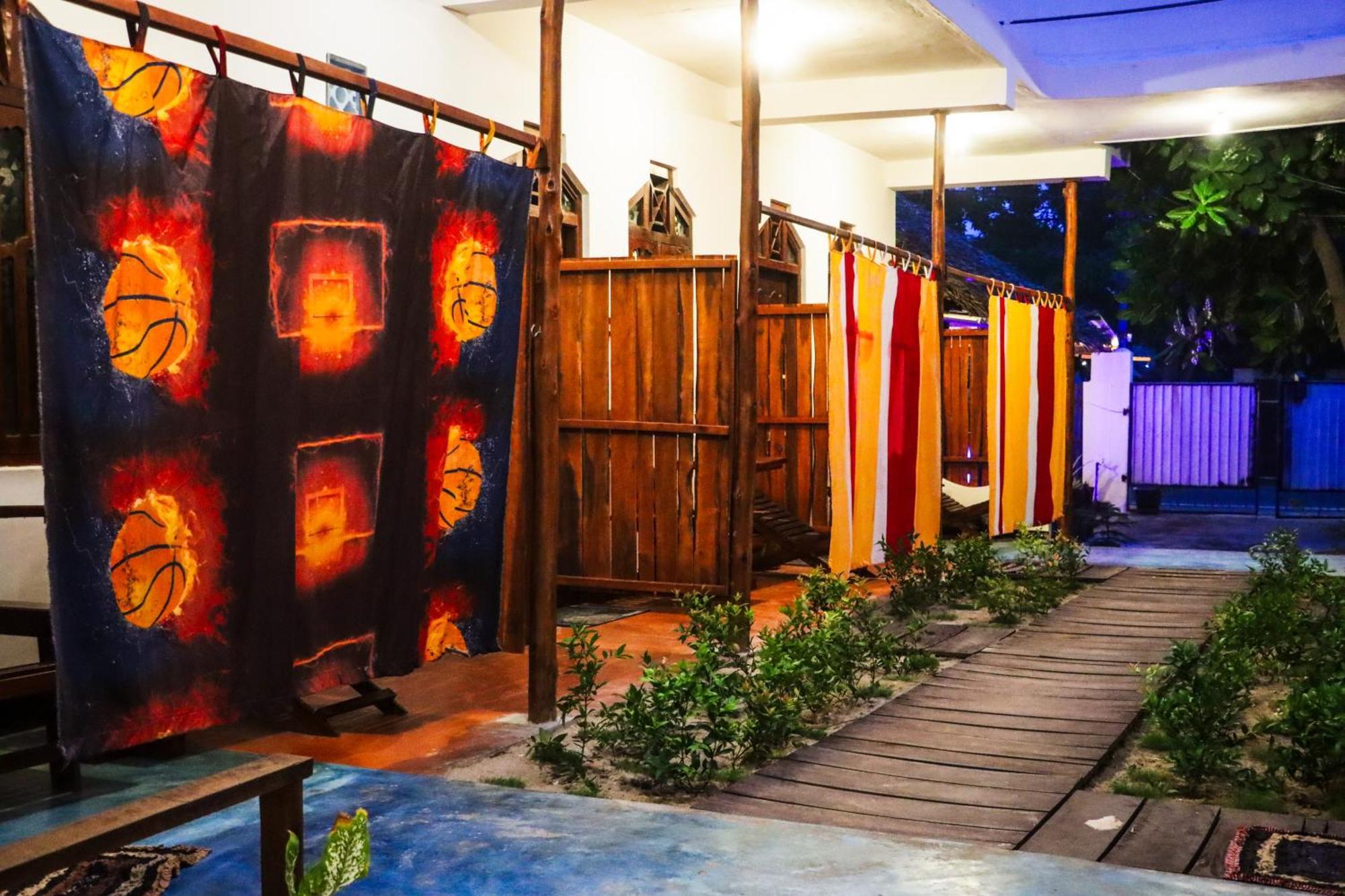Surfers Park Arugambay Bed & Breakfast Arugam Bay Exterior photo